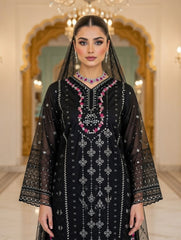 Ebony Luxe – Embroidered 3-Piece Festive Suite